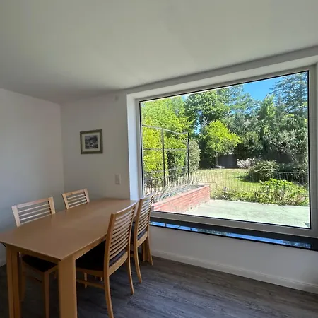 Am Uniklinik Apartment Lubeck