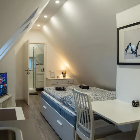 Am Uniklinik Apartamento *